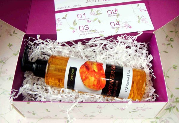 Shower gel Amber in the gift box