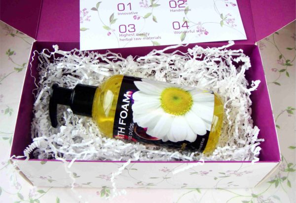 Bath foam Camomile in the gift box