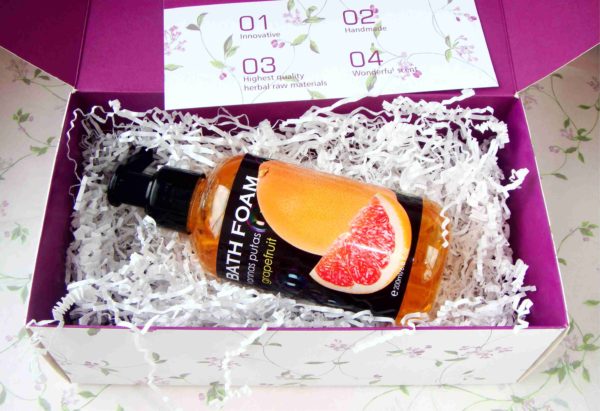 Bath foam Grapefruit in the gift box