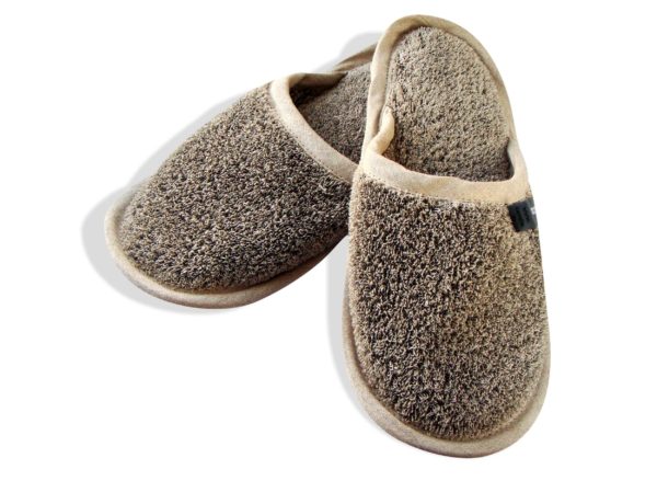 LINEN SLIPPERS