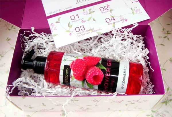 Shower gel Raspberry in box the gift box