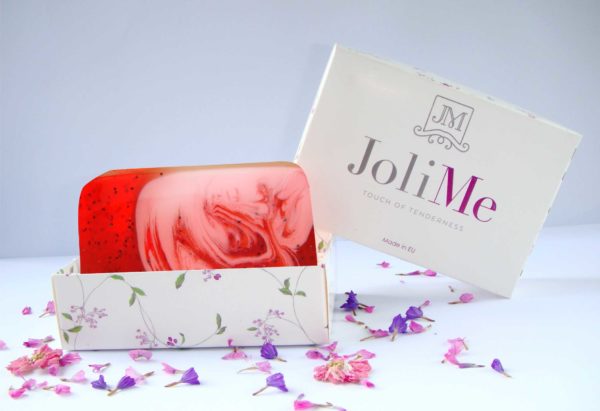 STRAWBERRY SOAP, 100gr in the gift box